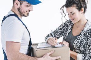 Advantages of Outsourcing Packaging and Shipping